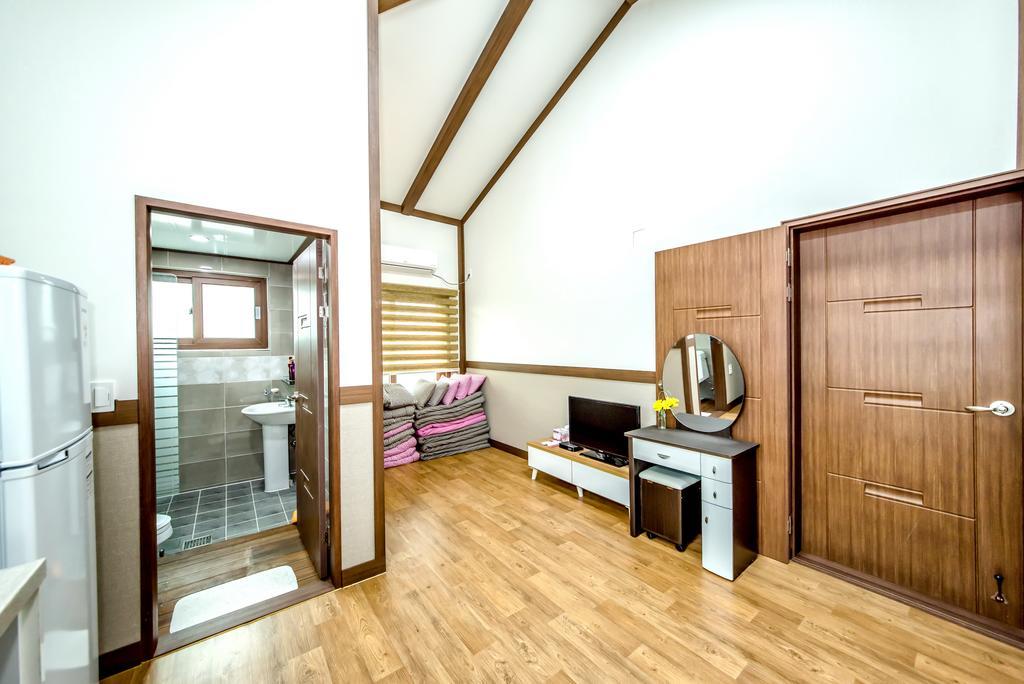 Jeju Myung House Villa Seogwipo-stad Buitenkant foto
